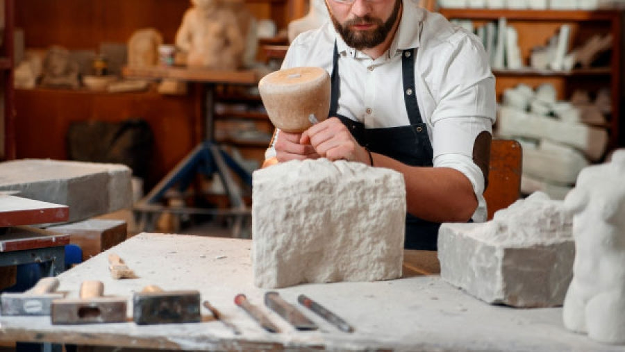 Domina la Escultura en Piedra: Tu Guía Definitiva para Seleccionar y Manejar las Herramientas Esenciales