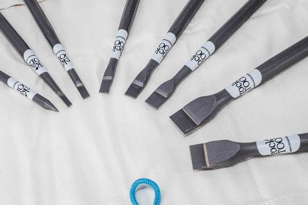 Estuche_Cinceles_lettering_grabar_set_stone_tools_carbide_widea_guillet_trousse_outils_acier_graber2.jpg