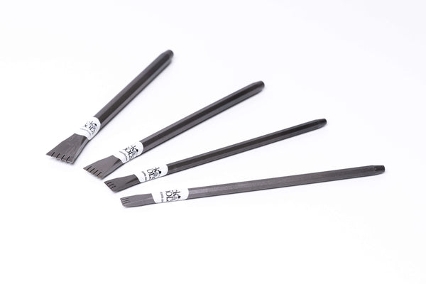 Steel_Claw_chisel_Flat_teeth_gradinas_acero_manuales_puntas_planas_gradines_manuels_acier_pointes_platees.jpg