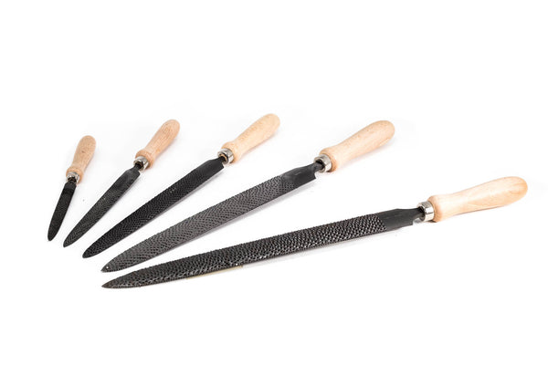 Steel_Riffler_escofina_raspeta_lima_acero_templado_rapes_acier_mango_madera_wooden_handle_manche_bois_pointed.jpg