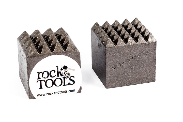 plaquita_cabeza_head_plaquette_bujarda_mano_intercabiable_hand_bushhammer_mallet_hammer_manual_boucharde_marteaux_massette_mai