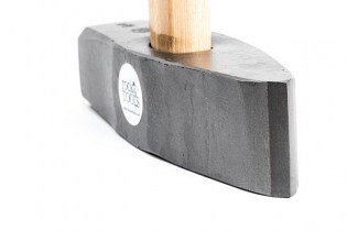 stone splitting hammer